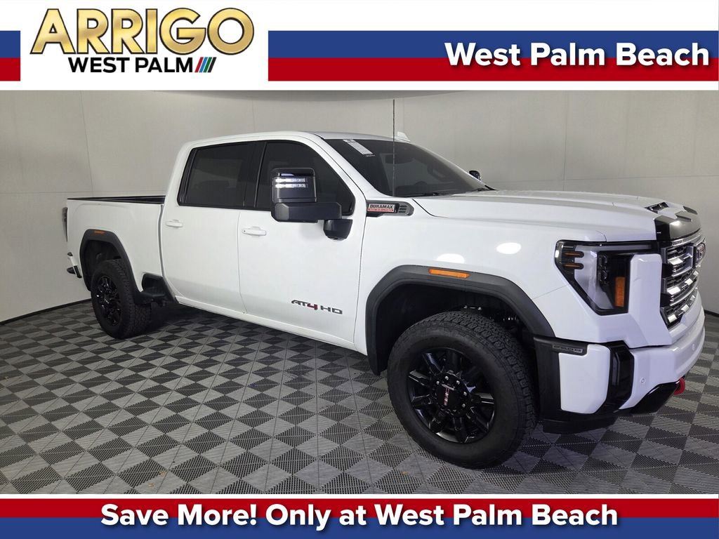 Used 2025 GMC Sierra 2500 AT4 image 1