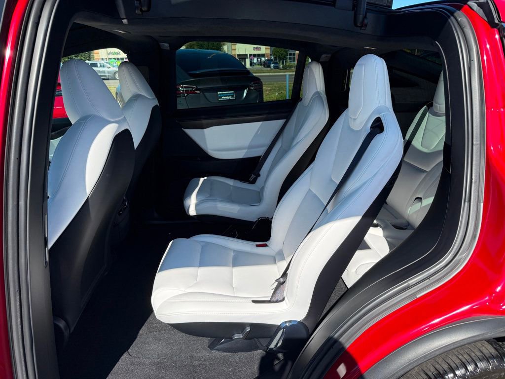 Used 2021 Tesla Model X Performance image 21