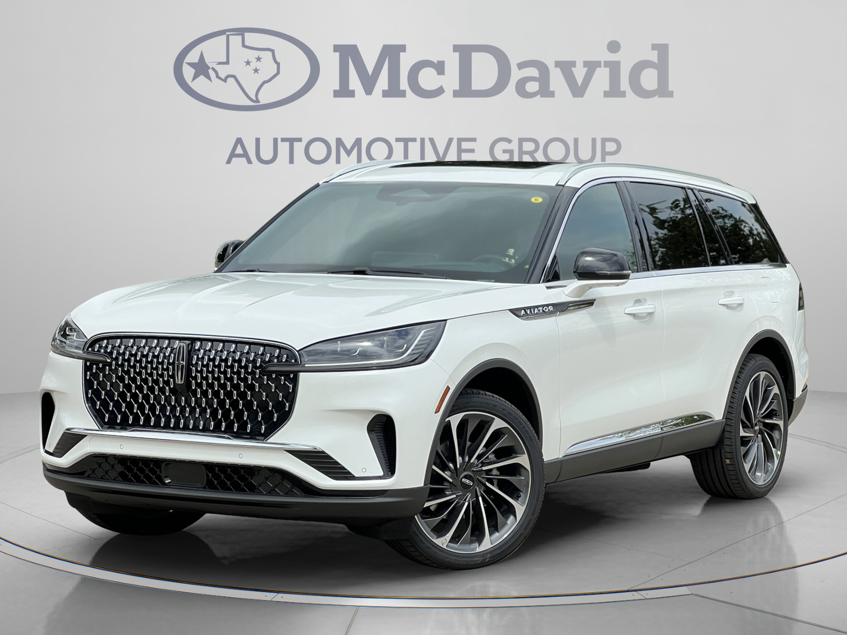 New 2026 Lincoln Aviator Reserve AWD/4WD image 2