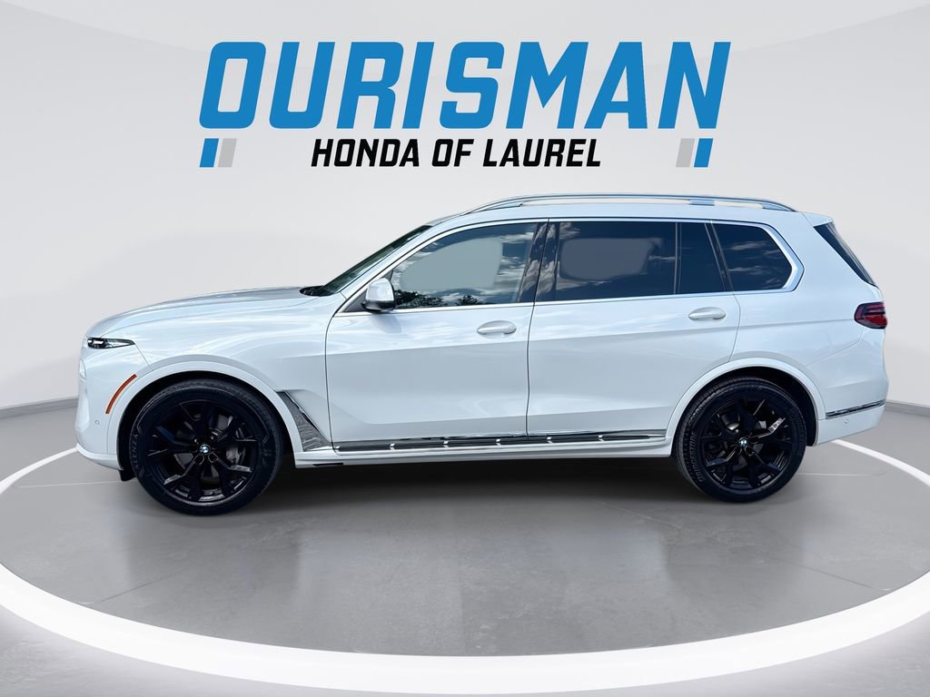 Used 2023 BMW X7 xDrive40i w/ Premium Package AWD/4WD image 5