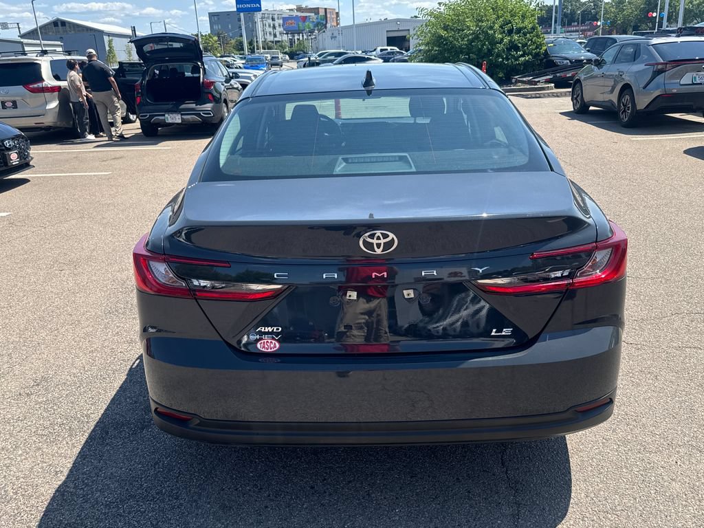 Used 2025 Toyota Camry LE AWD/4WD image 6