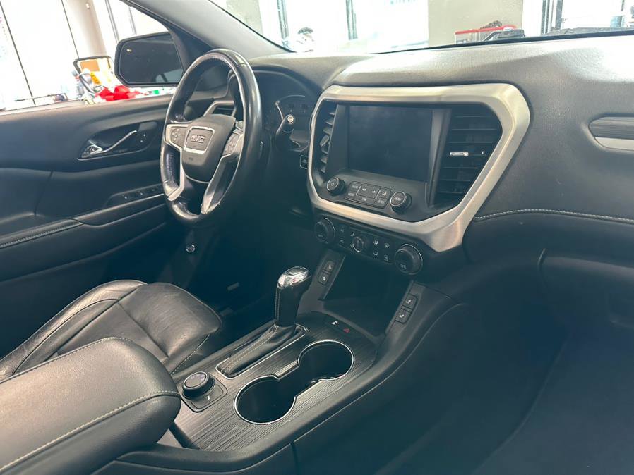Used 2018 GMC Acadia SLT image 43