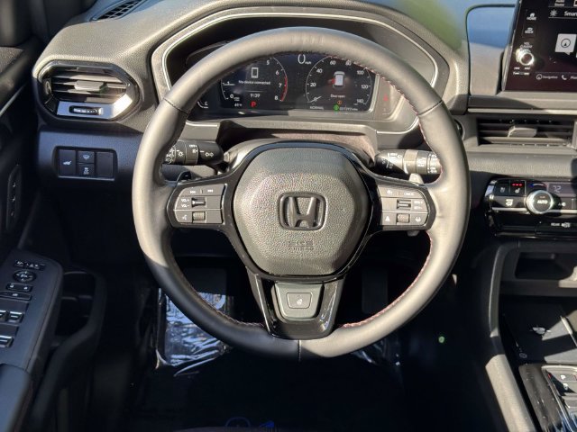 Certified 2025 Honda Pilot Black Edition image 13