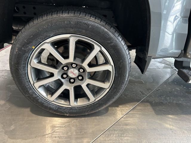 Used 2022 GMC Canyon Denali image 17