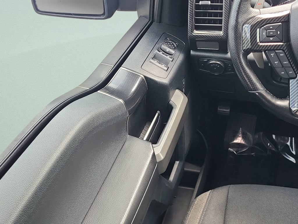 Used 2018 Ford F150 Raptor image 23