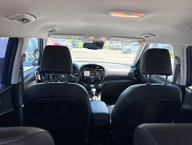 Used 2020 Kia Soul EX FWD image 19