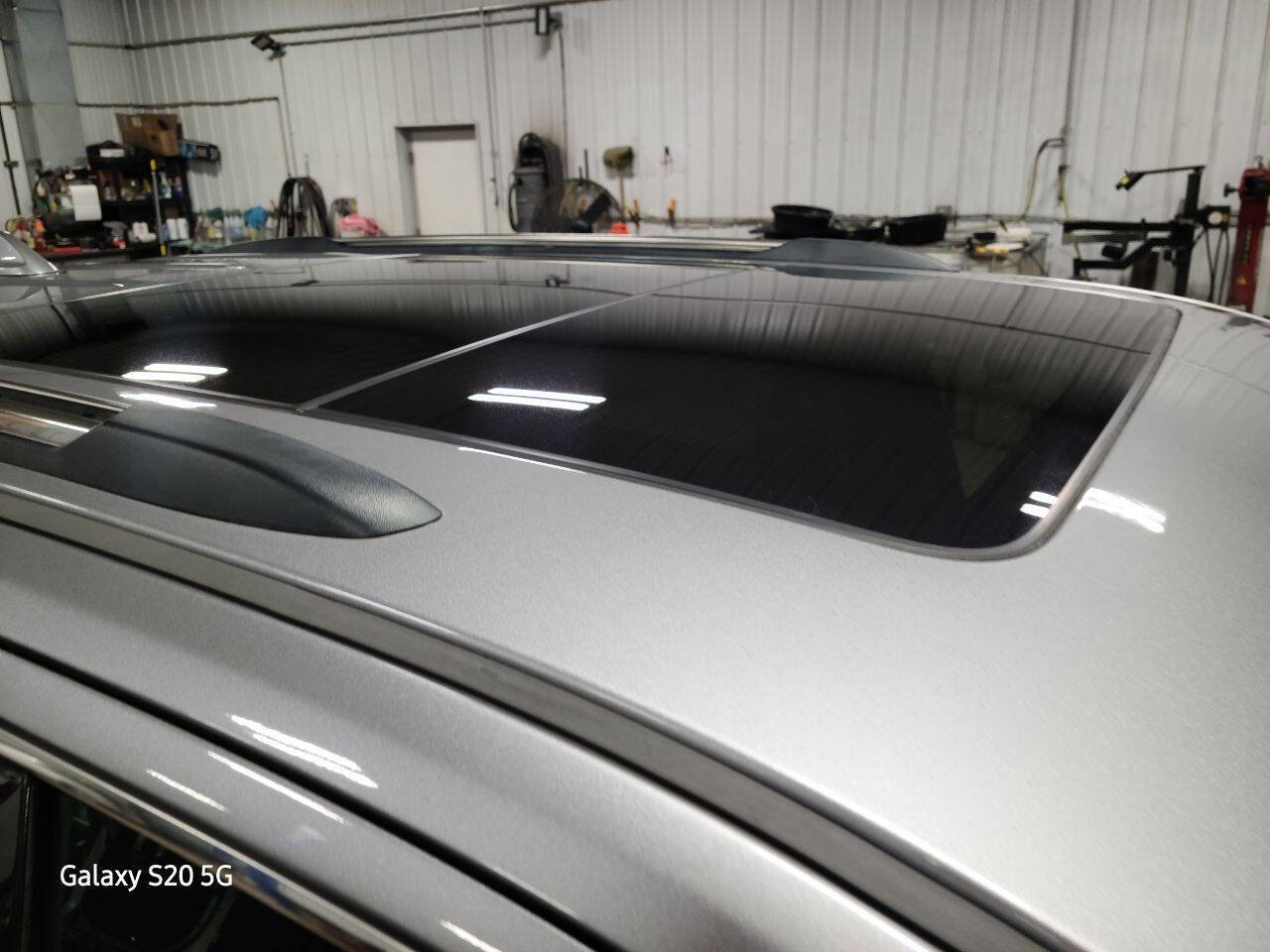 Used 2018 Jeep Grand Cherokee Overland image 11