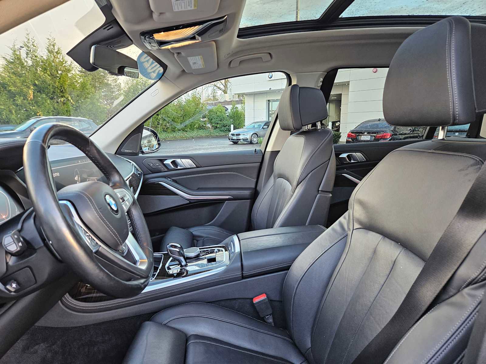 Used 2020 BMW X7 xDrive40i w/ Premium Package image 24