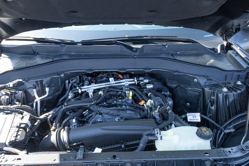 New 2026 Ford Explorer Active AWD/4WD image 27