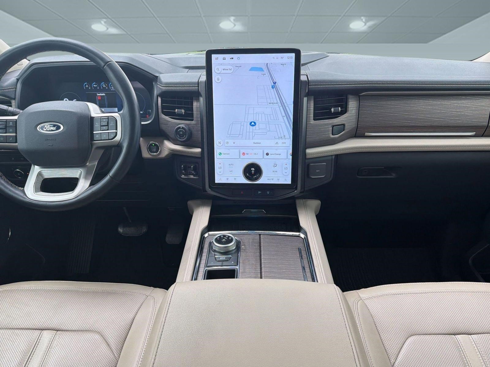 Used 2023 Ford Expedition Limited image 15