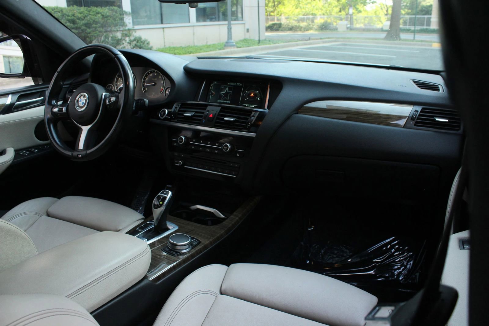 Used 2017 BMW X4 xDrive28i AWD/4WD image 27