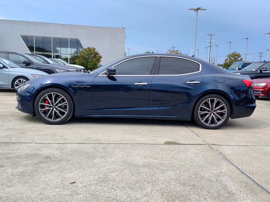 Used 2023 Maserati Ghibli Modena RWD image 4