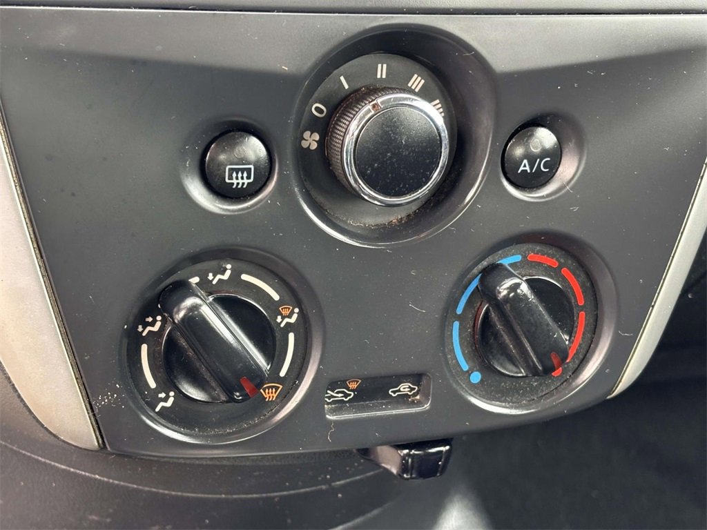 Used 2018 Nissan Versa SV image 19