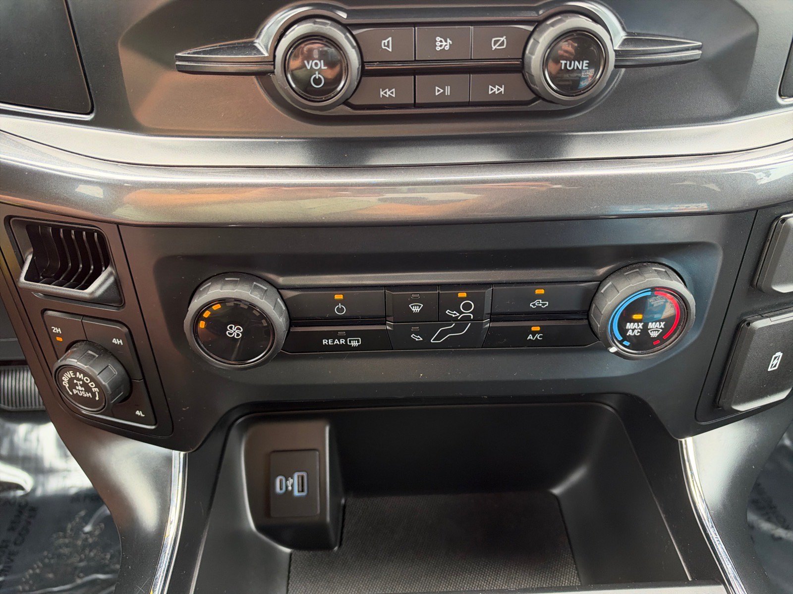 Certified 2023 Ford F150 XL w/ STX Appearance Package AWD/4WD image 29