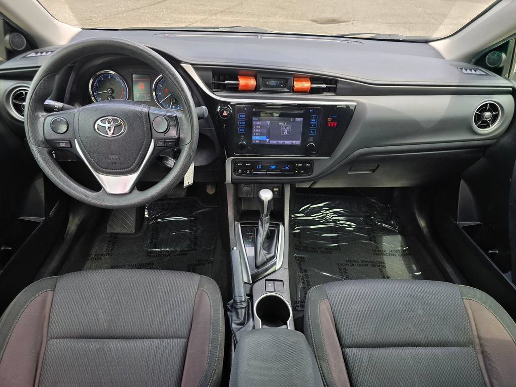 Used 2019 Toyota Corolla LE FWD image 6