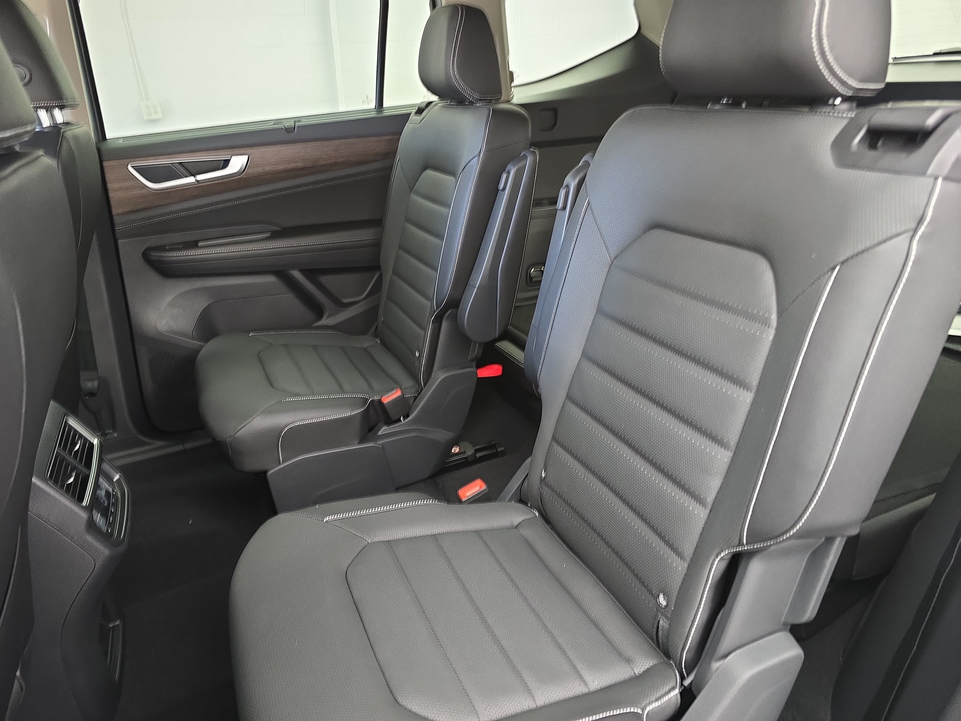 New 2026 Volkswagen Atlas SEL AWD/4WD image 15