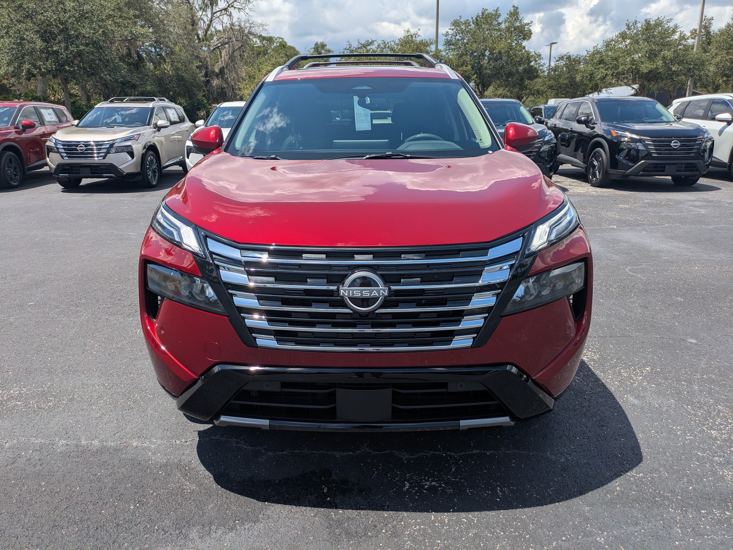New 2026 Nissan Rogue Platinum AWD/4WD image 9