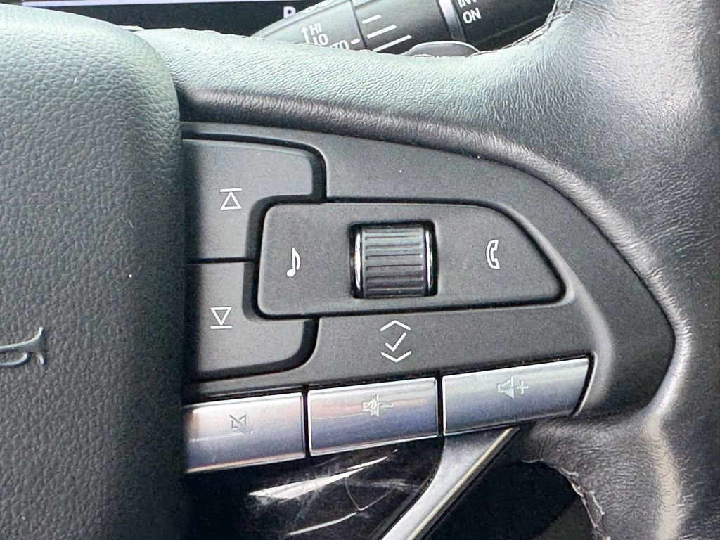 Used 2022 Cadillac Escalade Sport w/ Touring Package RWD image 24