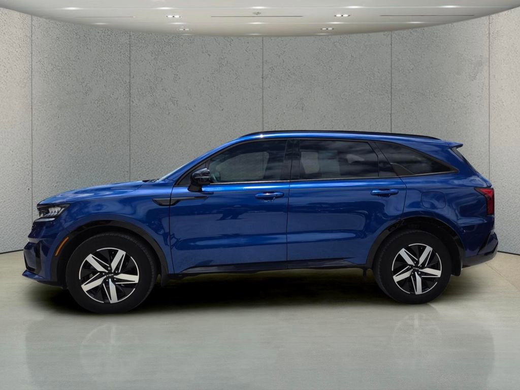 Used 2023 Kia Sorento S image 6