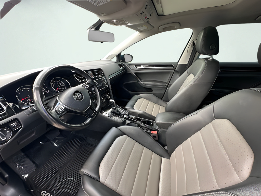 Used 2017 Volkswagen Golf SEL FWD image 4