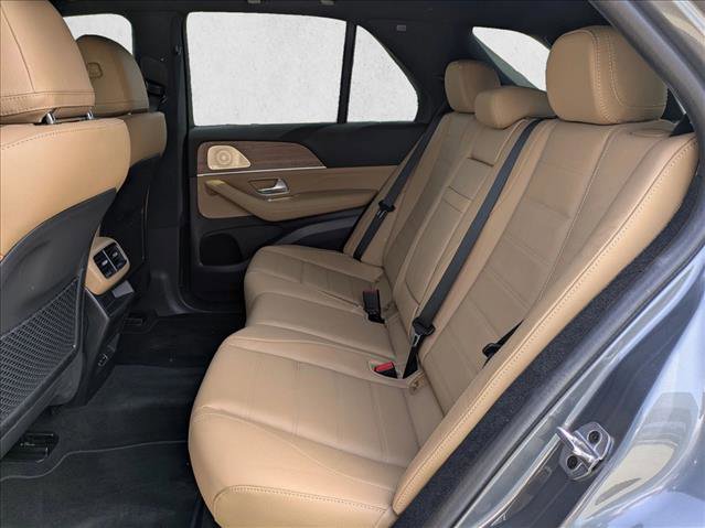Used 2025 Mercedes-Benz GLE 450e 4MATIC image 19