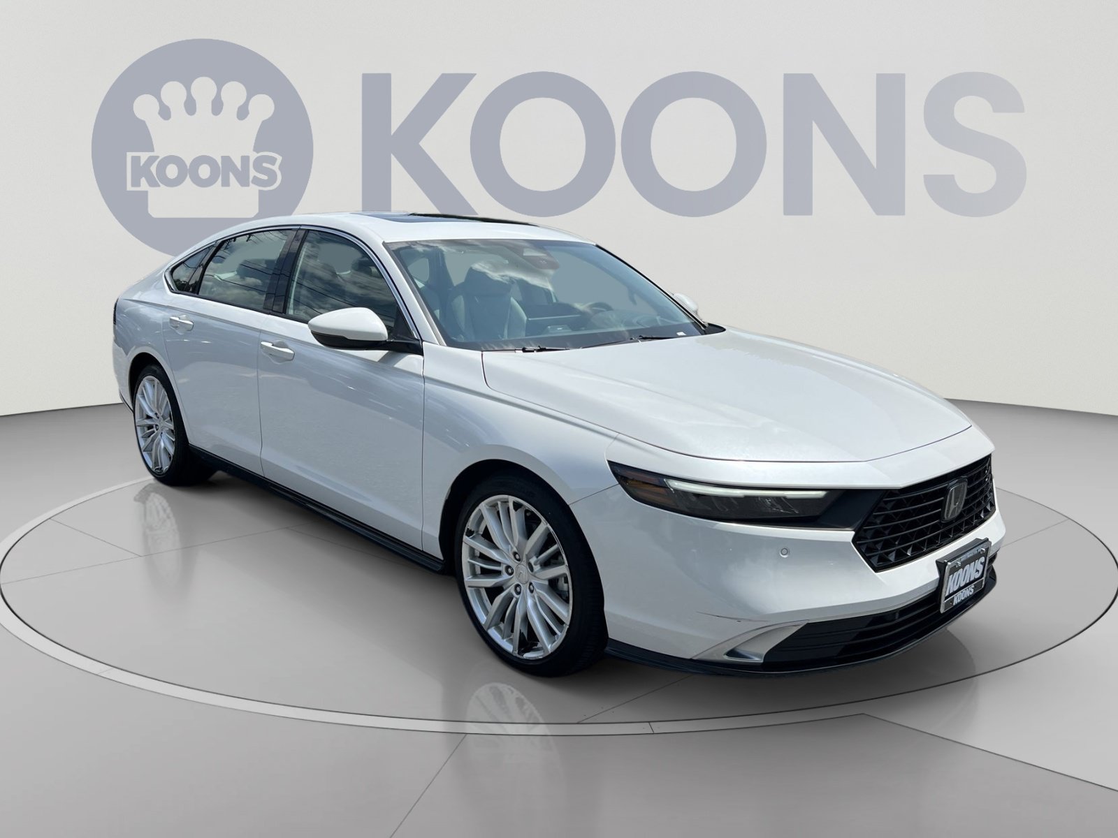 Used 2023 Honda Accord Touring image 10