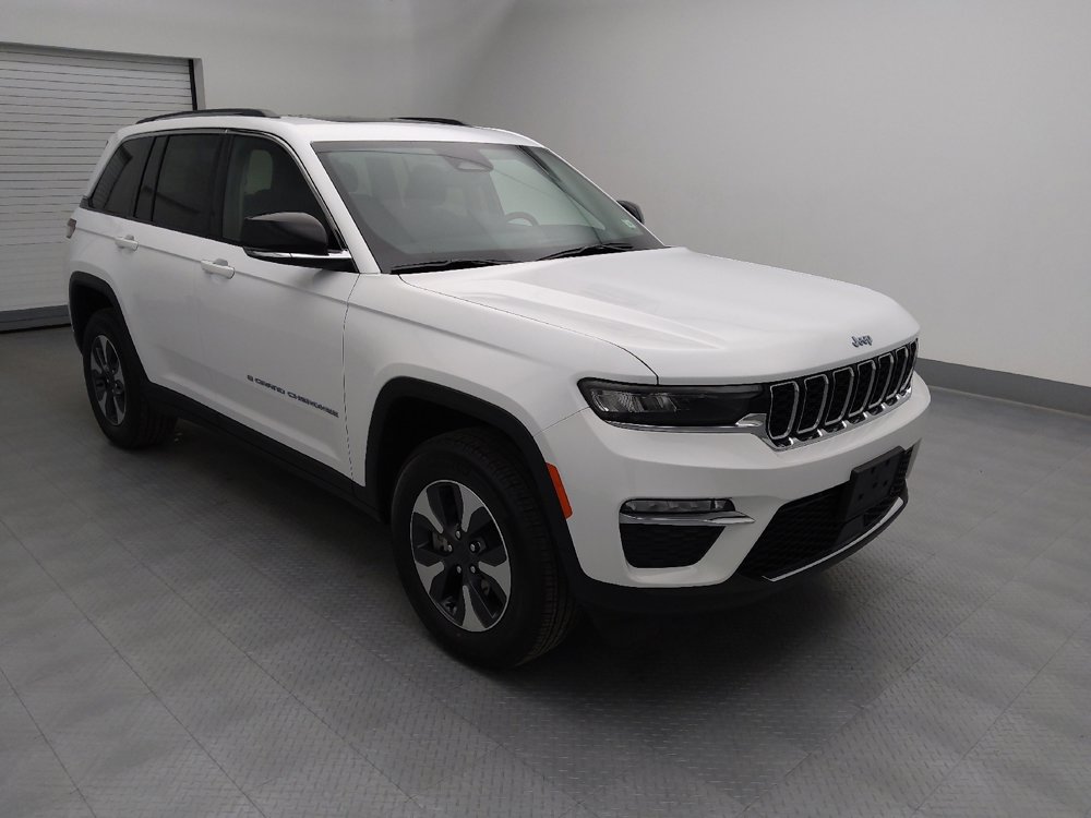 Used 2022 Jeep Grand Cherokee Limited 4xe image 13