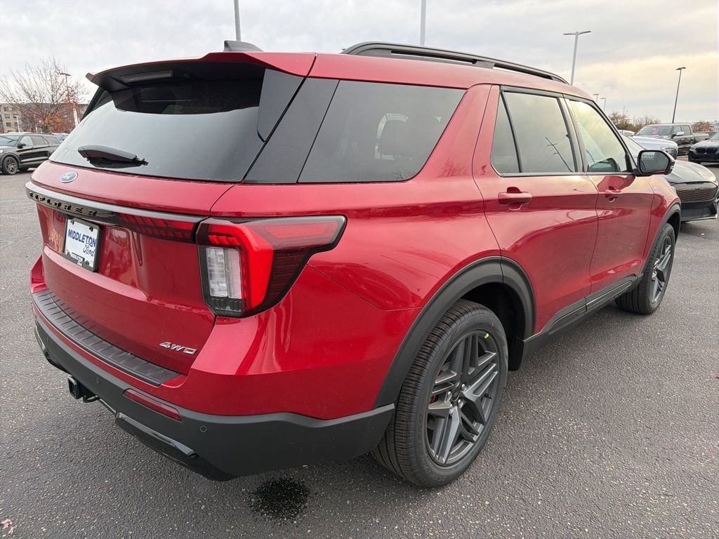 New 2026 Ford Explorer ST-Line w/ ST-Line Street Pack image 17