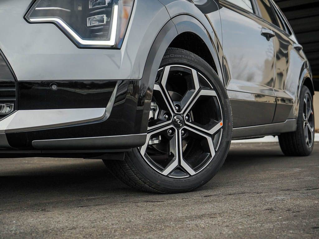 New 2026 Kia Niro SX Touring image 6