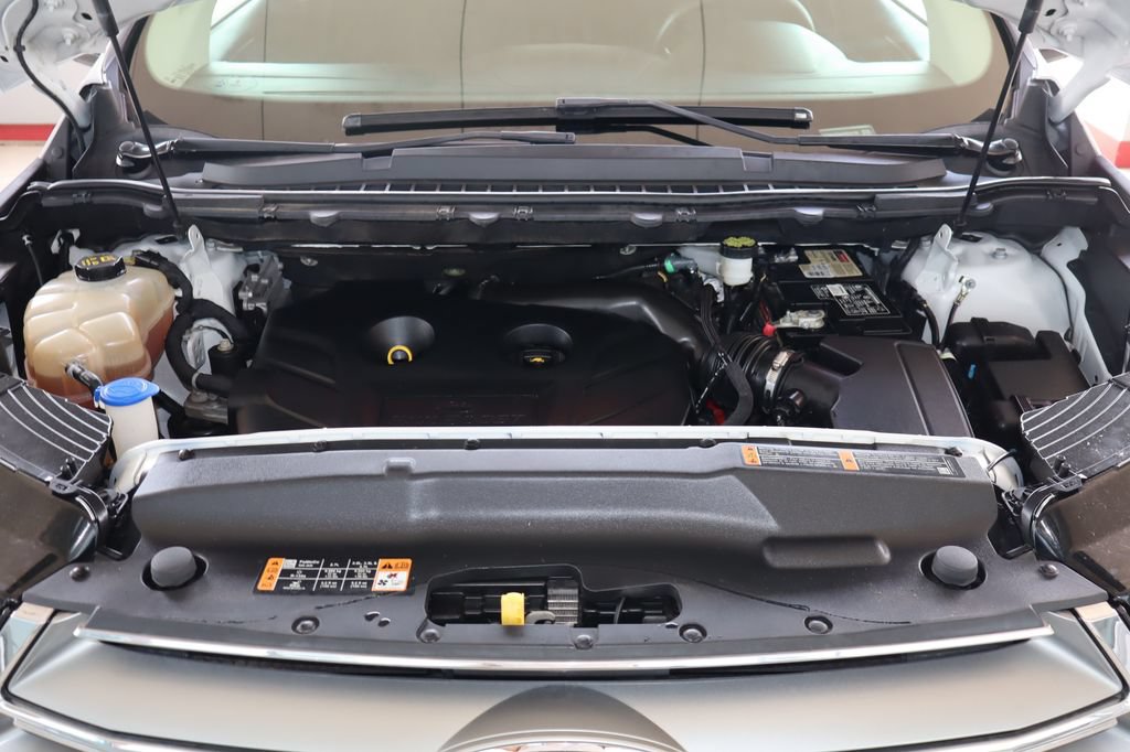 Used 2016 Ford Edge SE FWD image 42
