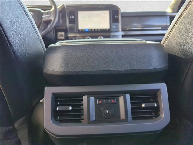 Used 2024 Ford F250 Lariat w/ Black Appearance Package image 19