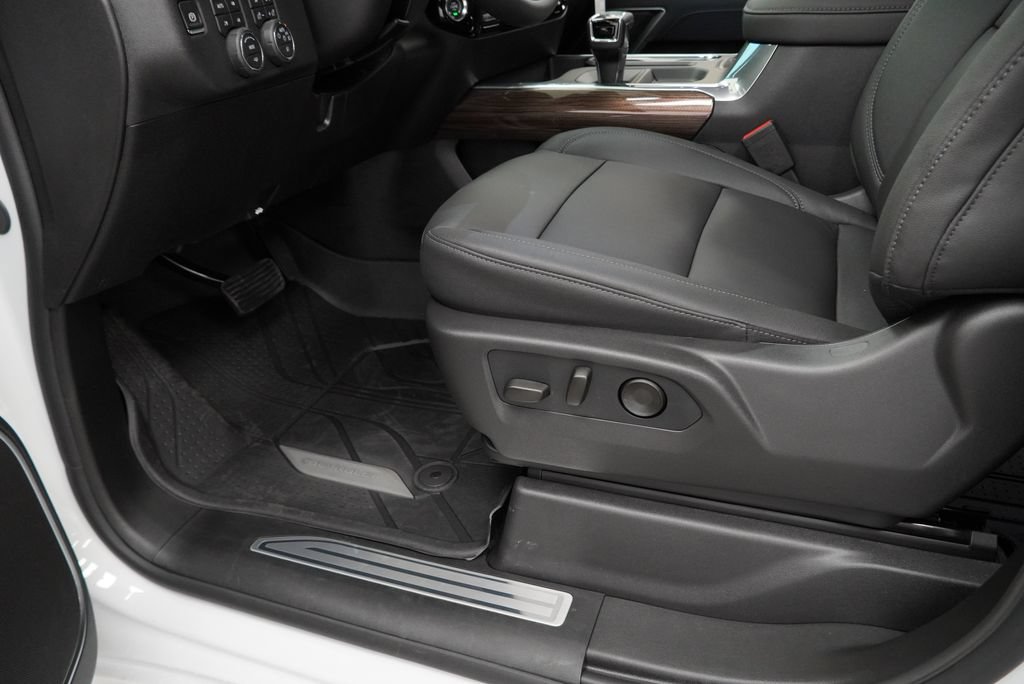 New 2026 Chevrolet Silverado 1500 RST w/ All Star Edition Plus AWD/4WD image 24