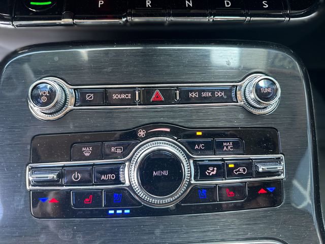 Used 2023 Lincoln Nautilus Reserve w/ Monochromatic Package image 20