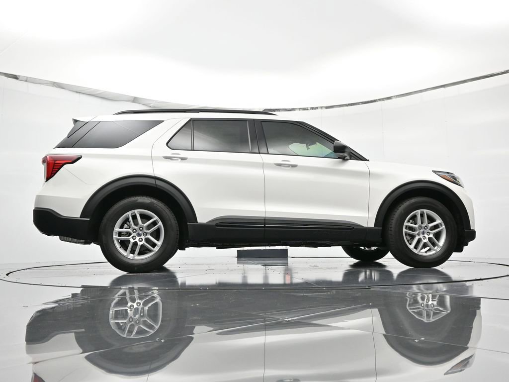 New 2026 Ford Explorer Active w/ Active Comfort Package image 55