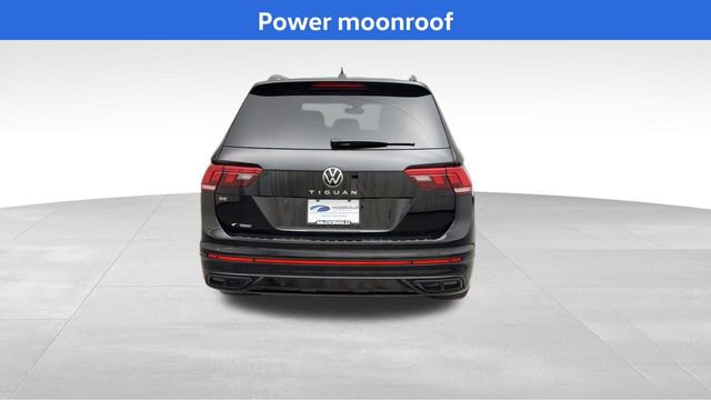 Used 2023 Volkswagen Tiguan SE R-Line image 3