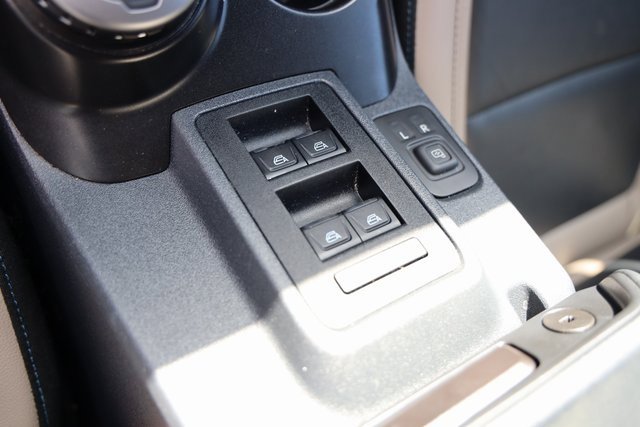 Used 2022 Ford Bronco Wildtrak image 19