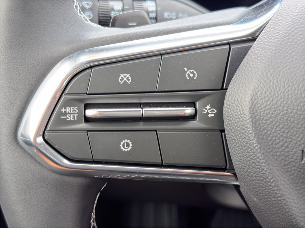 New 2026 Chevrolet Traverse LT w/ Driver Confidence Package FWD image 15
