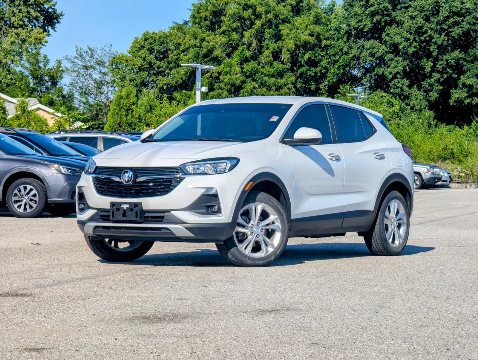 Used 2022 Buick Encore GX Preferred w/ Cold Weather Comfort Package AWD/4WD image 13