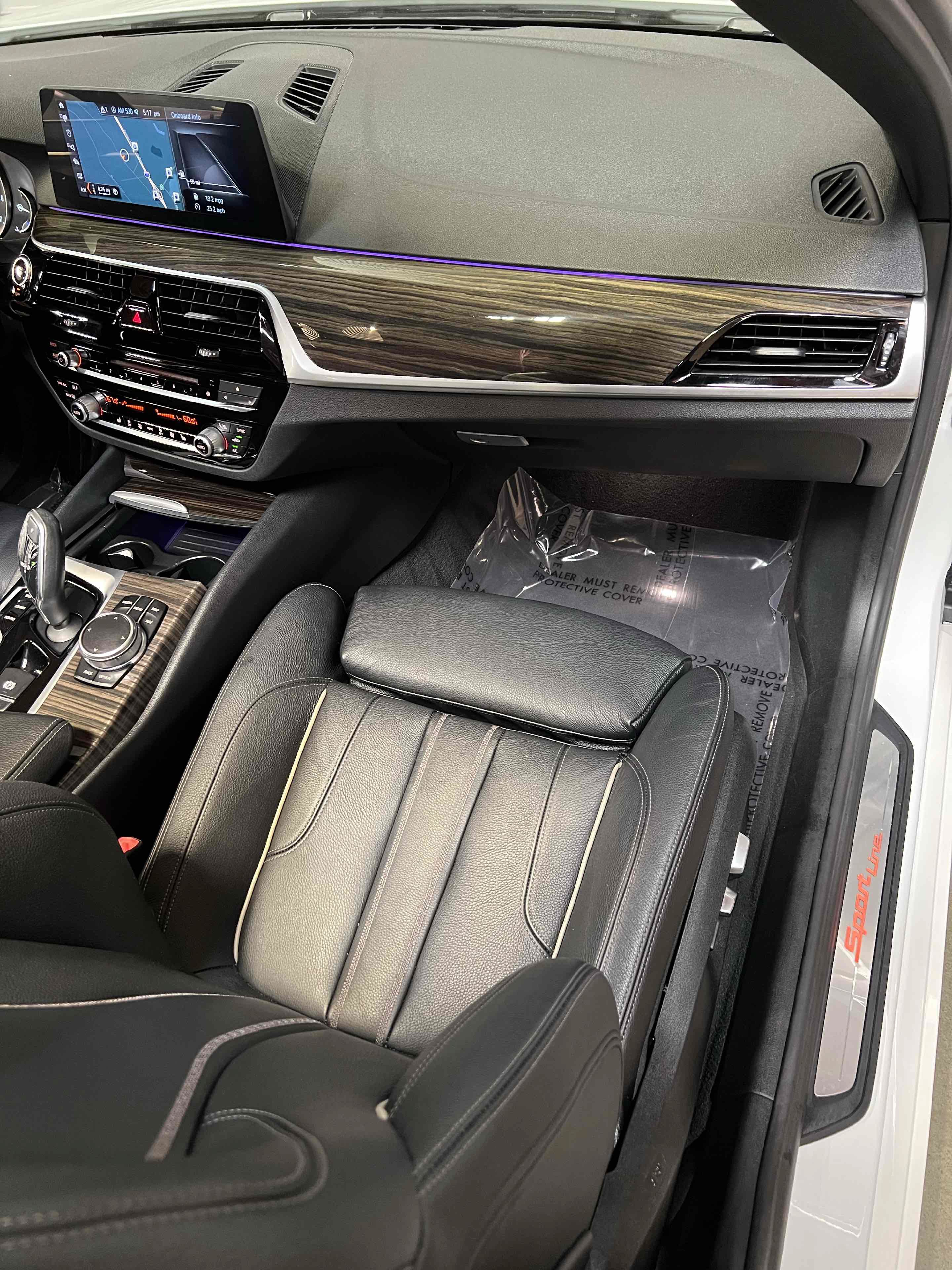 Used 2017 BMW 540i RWD image 28