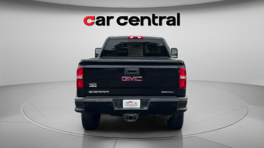 Used 2019 GMC Sierra 2500 Denali AWD/4WD image 4