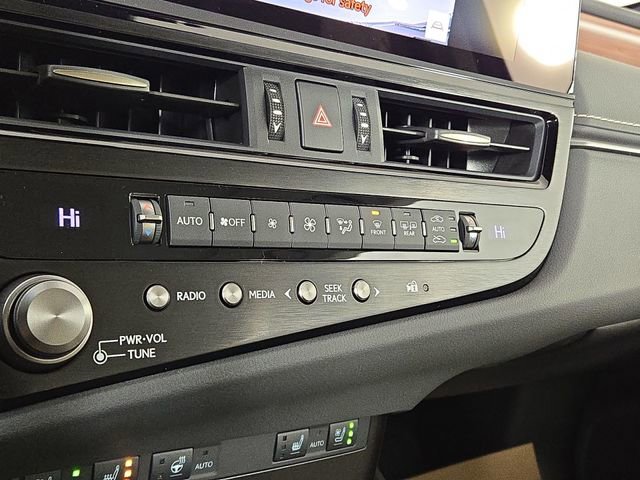 New 2025 Lexus ES 350 w/ Premium Package image 20