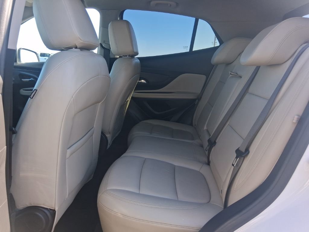 Used 2018 Buick Encore Essence image 17