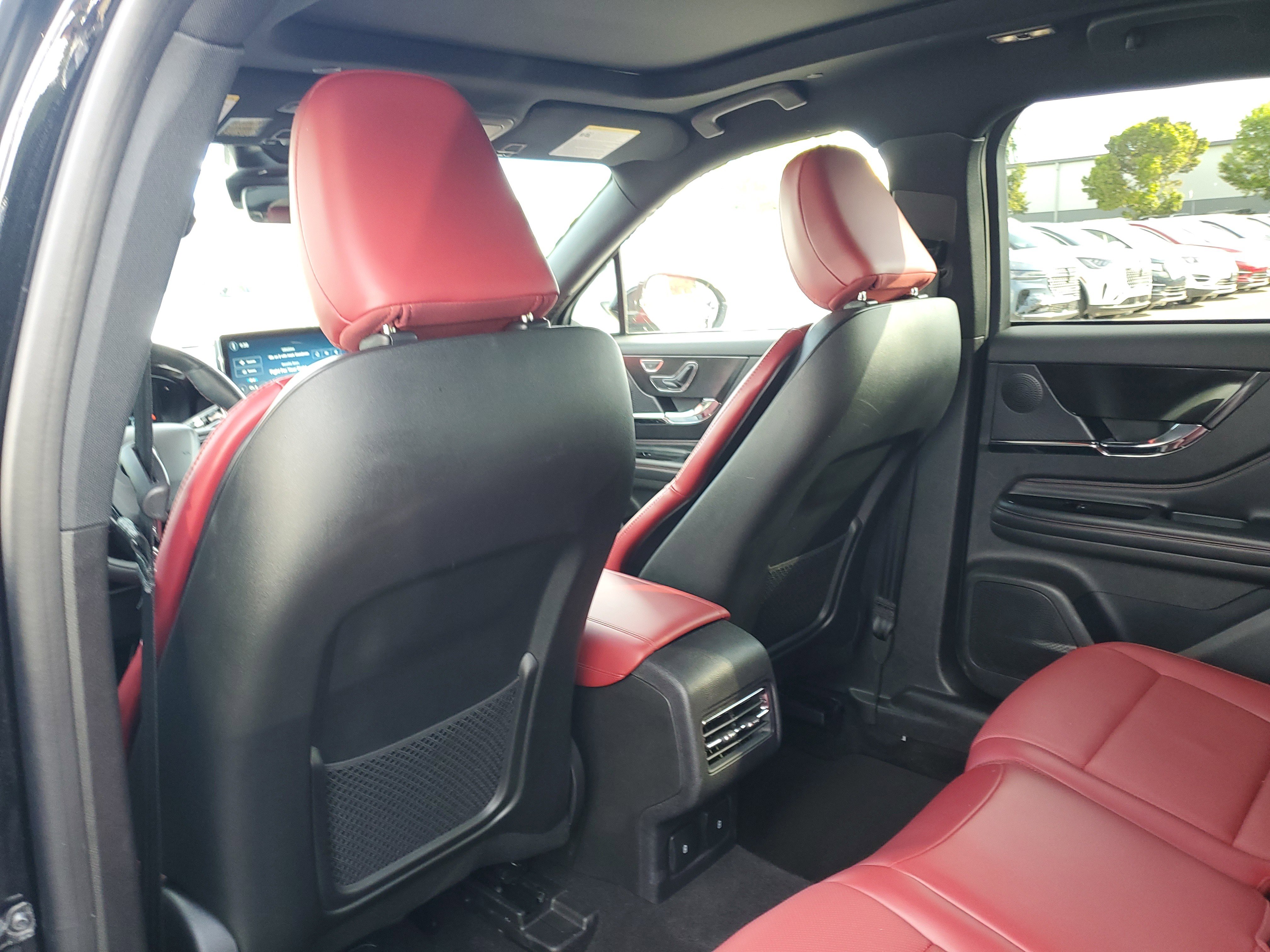 Certified 2024 Lincoln Corsair Reserve w/ Equipment Group 201A image 9