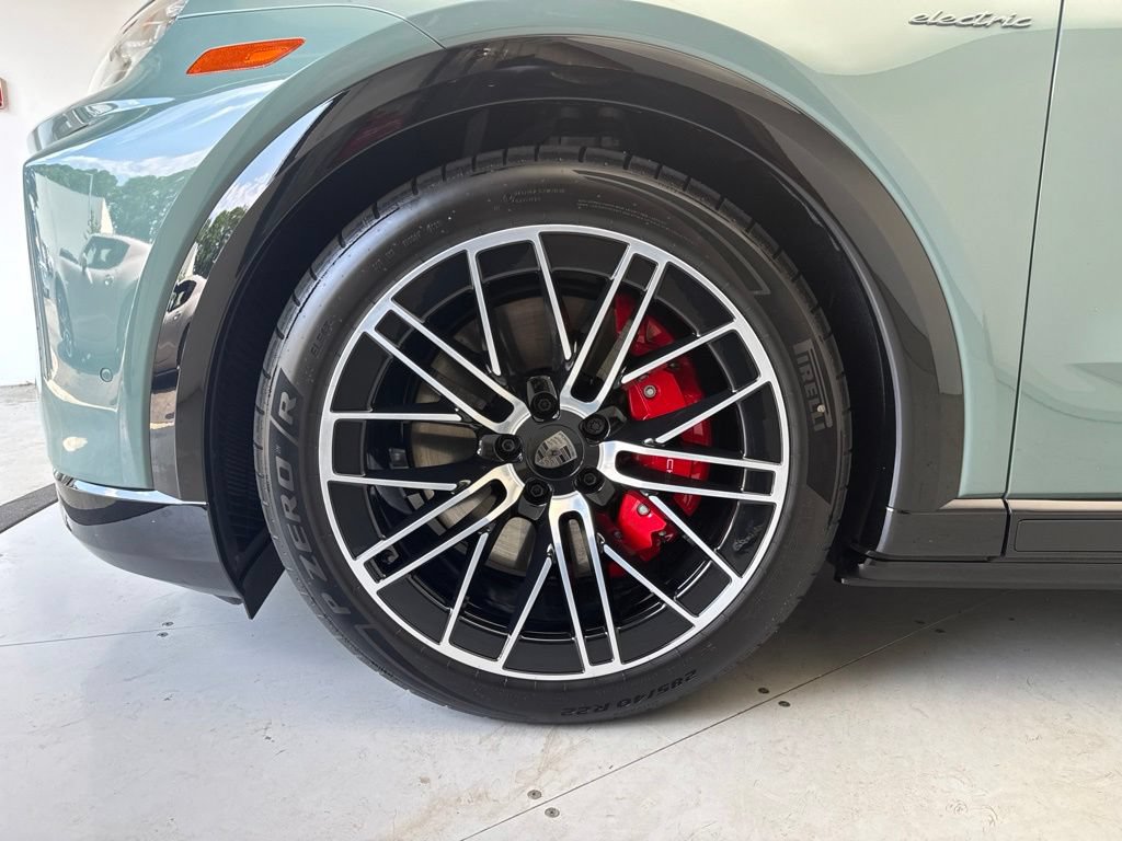 New 2026 Porsche Cayenne Turbo AWD/4WD image 27