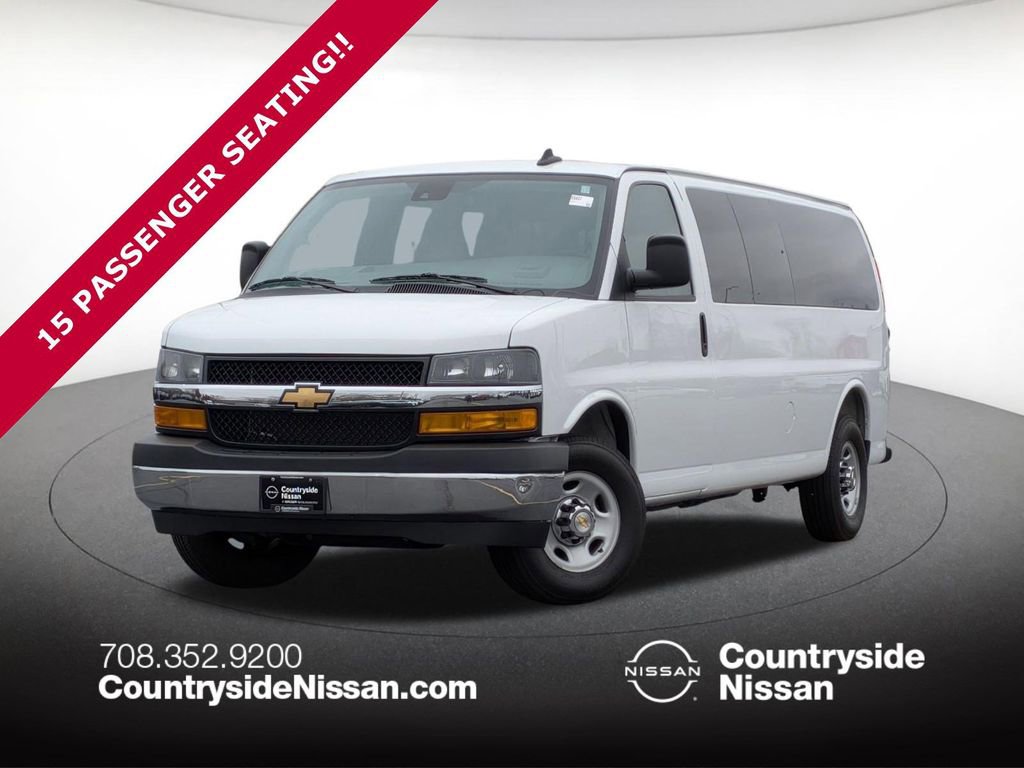 Used 2025 Chevrolet Express 3500 LT w/ LT Preferred Equipment Group