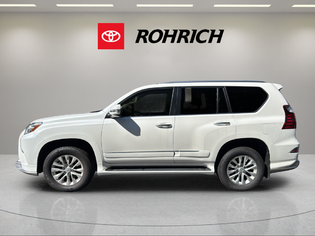 Used 2017 Lexus GX 460 Luxury w/ Sport Design Package AWD/4WD image 9