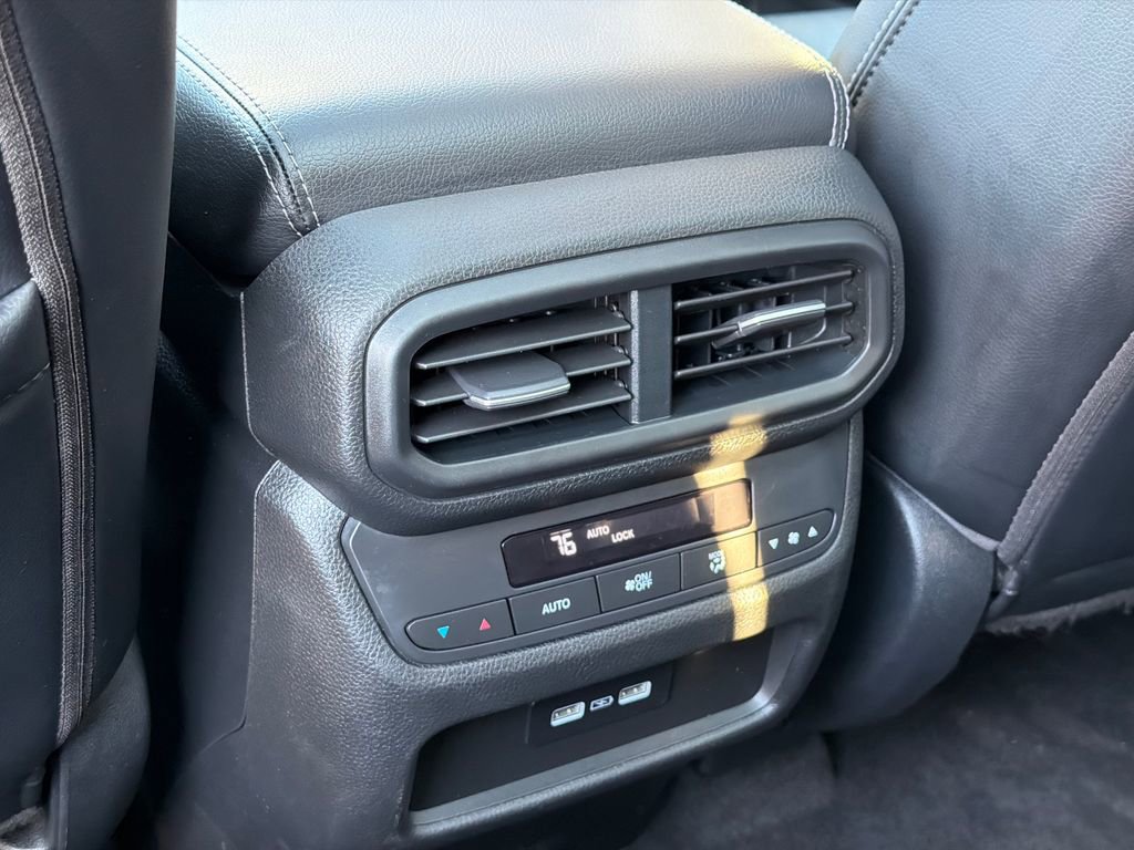 Used 2023 Honda Pilot Touring image 20