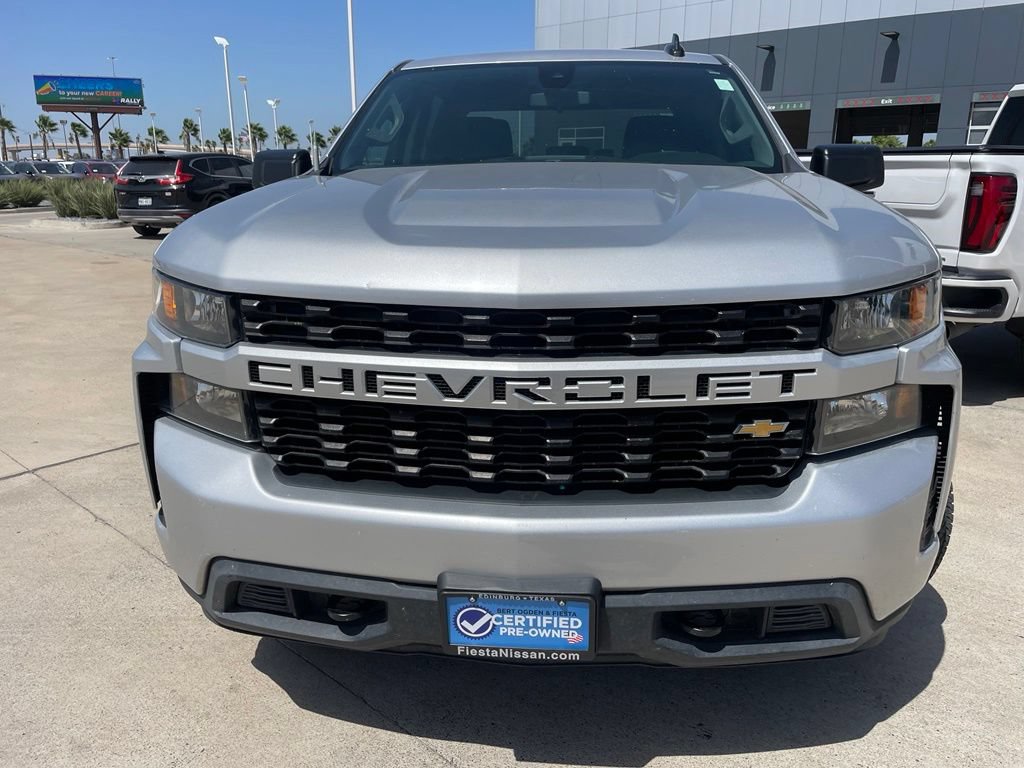 Used 2021 Chevrolet Silverado 1500 Custom w/ Safety Confidence Package RWD image 2
