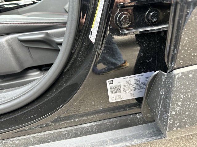 Used 2025 Chevrolet Trax RS w/ Sunroof Package image 8