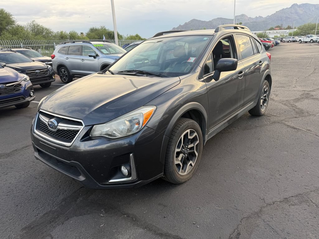 Used 2016 Subaru Crosstrek 2.0i Premium AWD/4WD image 3